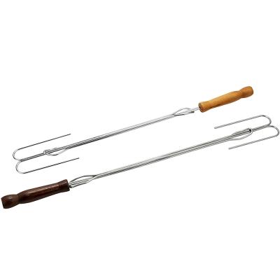 China Easily Cleaned Widening Safety Roasting Fork BBQ Sticks Stainless Steel Marshmallow Roasting Stick for sale