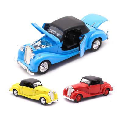 China Diecast Toy 1:28 Alloy Retro Benz Vintage Car Children's Toy Car Ornaments Pull Back Car Diecast Toy Vehicles Metal Model Gift Wholesale for sale