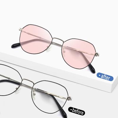 China Fashion Sunglasses LEK 2022 Technology New Small Square Blue-Ray Metal Color Changing Photochromic Polarized Filtering Lenses for sale