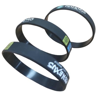 China Custom Branded Logo Silicone polsband Custom Rubber Armband voor festival cadeautjes Te koop