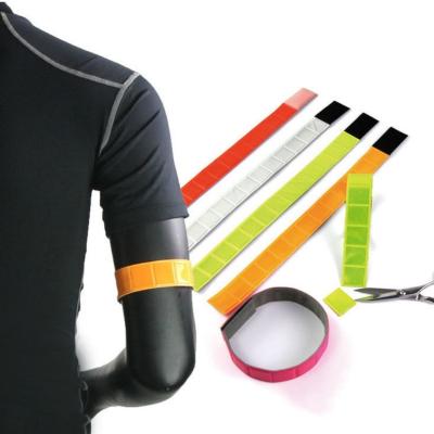 China Waterproof Custom Bulk pvc Snap Slap Reflective Bracelet for Religious Organizations for sale