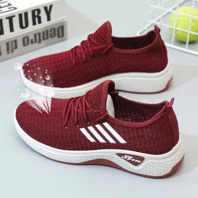 China Hot Wholesale Price Fashion Trend Breathable Women Sneakers Outdoor Sports Casual Shoes Light Up Women Running Casual Shoes for sale