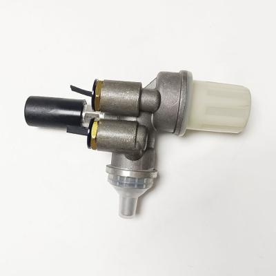 China Build Machinery Engine EGPR Fuel Pump 04233878 For Deutz 914 Engine 04233878 for sale