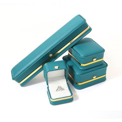 China Ring Box Gold Size PU Leather Jewelry Ring Box Good Selling Jewelry Boxes For Earrings for sale