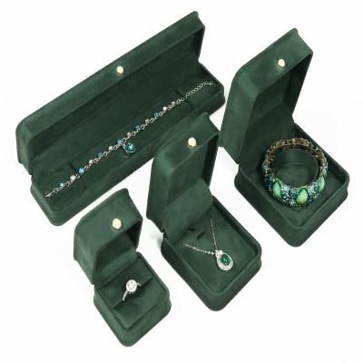 China Modern Style Ring Box Pilou Earrings Necklace Dark Green Jewelry Gift Box Extremely Good Jewelry Box Material for sale