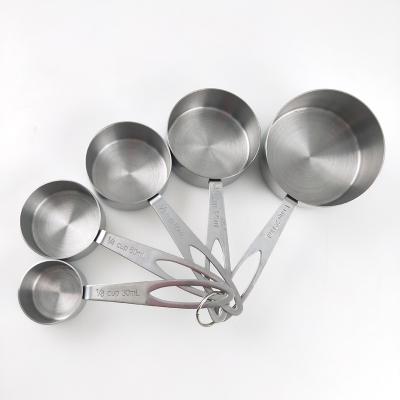 China Viable Wholesale Metal Kitchen Utensils 5pcs Stainless Steel Measuring Cup Set for sale