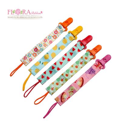 China BPA Free For Baby Shower Eco - Friendly Colorful Pattern Custom Printing Pacifier Clip for sale