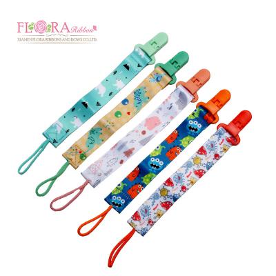 China Eco - Friendly Colorful Pattern Custom Printing Baby Pacifier Clip BPA Free for sale