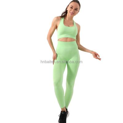 China Custom Factory Price High Logo Impact Breathable Sport Set Gym Clothing Multicolor Seamless Yoga Teams 2 In 1 For Ladies Fitness Pans for sale