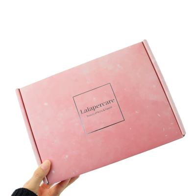 China Custom Recyclable Pink Top Quality Luxury Shipping Mailer Boxes Kraft Cosmetic Apparel Cardboard Packaging for sale