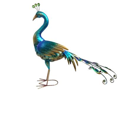 China Art Decor Hot Selling Outdoor Peacock Statue Garden Decort Metal Yard Art For Lawn Backyard Party Wedding Decoration for sale