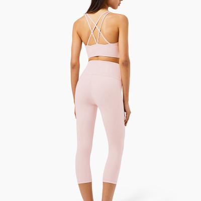 China Breathable Sport Clothes Seamless Yoga Fitness Set For Women Leggings Women Yoga Set for sale