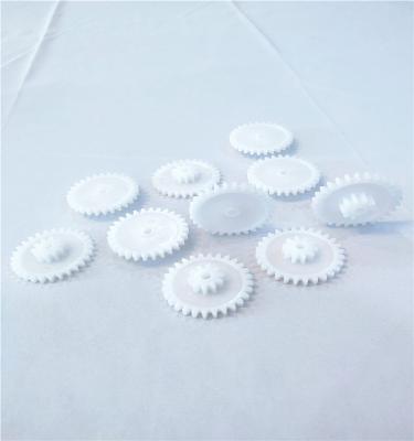 China Precise Gear POM Wear Resistant Plastic Gear Transmission Plastic Gearbox Bilayer Accessories for sale