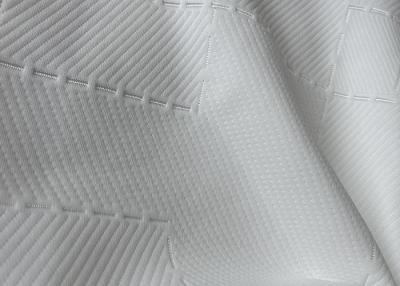 Chine Bavardez le tissu tricoté par polyester teint du jacquard 100 de tissu de matelas de polyester à vendre