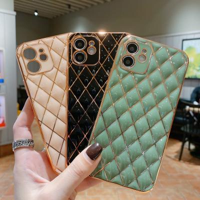 China Fashion Shockproof Luxury Lamb Plating Holes Precise Glossy Rhombus Shockproof Phone Case For iPhone 14 13 12 11 pro 14 plus max for sale