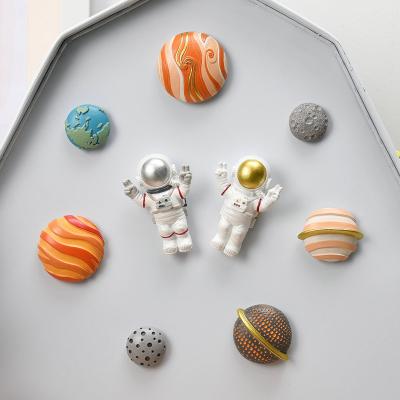 China Fun Cute Boy Child 3d Fridge Magnet Europe 2021 Cartoon Decorations Europe Souvenir Resin Baby Astronaut New Polyresin for sale