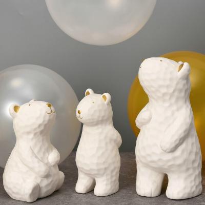 China Morden Luxury Modern Gifts Morden Nordic White Bear Ornaments Decoration Figures Office Supply Small Ceramic Animal Decor for sale