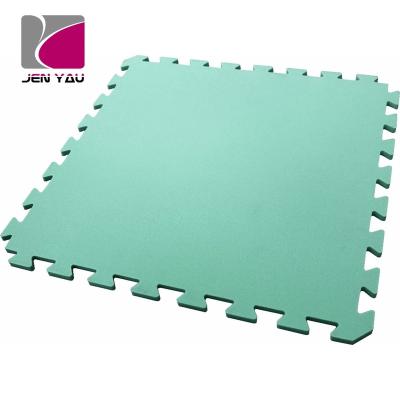 China Waterproof 25 Mm Thickness Floor Interlock Gym Exercise Mat for sale