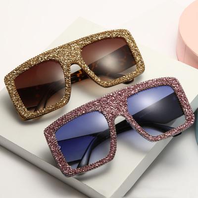 China Oversized Fashion Sun Glasses Gradient Shades Sunglasses Women Shining Square Vintage Rhinestone Women Shape Sun Glasses for sale