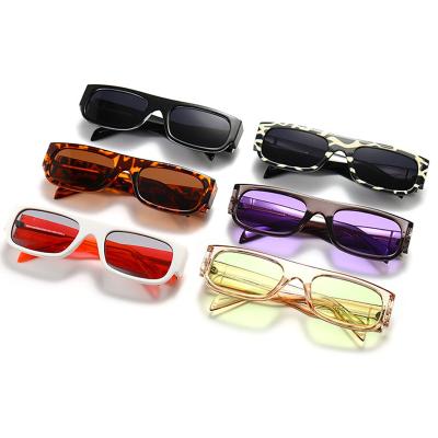 China Fashion Sunglasses 2021 Retro Fashion Rectangle Sunglasses For Women Small Frame Sun Glasses UV Protection for sale