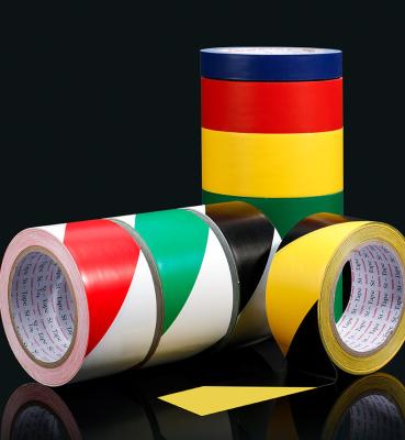 China PVC-waarschuwingsband Zebra Crossing Waarschuwingsband Kleurenmarkering Landmark tape Te koop