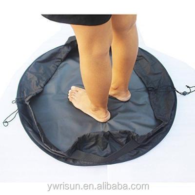 China Durable Black Waterproof Polyester Wetsuit Changing Mat / Bag Perfect For Beach Surf for sale