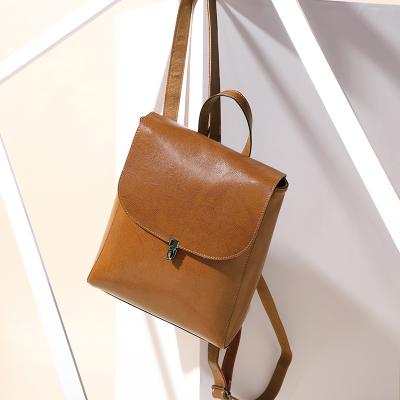 China Portable Hot Selling Genuine Leather Backpack Women Pull Up Vintage Leather Lady Backpacks Casual Shoulder Bags for sale