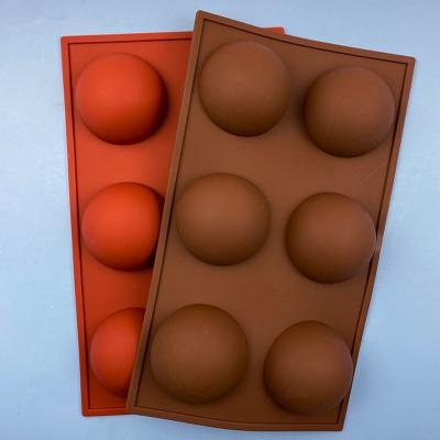 China Medium Sustainable Sphere Semi Silicone Mold, 4 Packs Baking Mold For Making Hot Chocolate Bomb, Cake, Jelly, Dome Mousse for sale