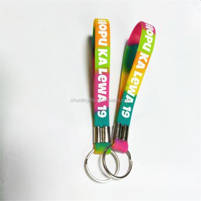 China OEM Cheapest High Quality Segmented Silicone Wristband Keychain for sale