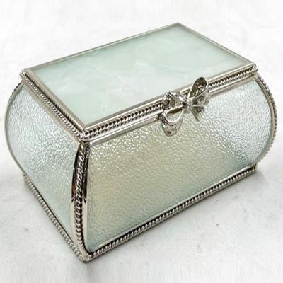 China Modern Sleek Style Interesting Logo Metal Brass Jewelry Box OEM Customized Morden And Trinket Jewelry Organizer Handmade Clear Glass Jewelry Display for sale