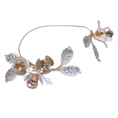 China Simple Design Romantic Delicate Iron Leaves Bracelet Bridal Wedding Accessories for sale