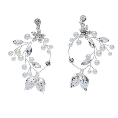 China New Developed Wedding Handmade Decorative Imitation Jewelry Fashion Bridal Pearl Earrings for sale