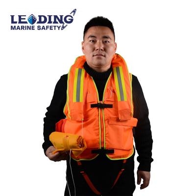 China Marine Lifesaving High Security Fire Retardant Life Jacket Configure With A Life Beacon for sale