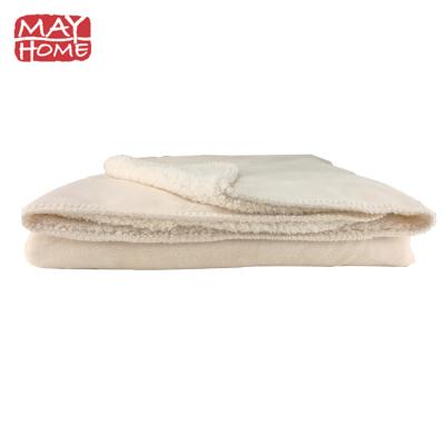 China Waterproof Wholesale Decorative Polyester Two Layer Soft PV Fur Plush Blanket for sale