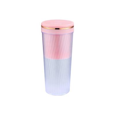 China Multifunctional Mini Juice Blender Milkshake Smoothie Protein Sprinkle USB Juicer Cup for sale