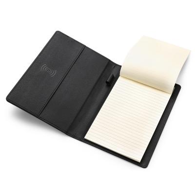 China El regalo fijó el cuaderno de encargo del negro del diario de la cubierta de la PU del espacio en blanco del cuaderno de la sublimación con el logotipo inalámbrico del cargador del teléfono en venta