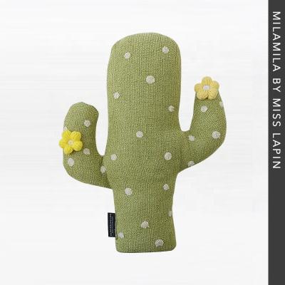 China Decorative Cactus Shape Lovely Little Children Cushion Soft Green Decorate Toy Pillows Filled with PPcotton for sale