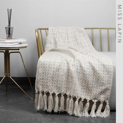 China Decorative Grid Woven Tassel Covers 68x240cm Sofa Bed Decorative Blankets Soft Sofa Cozy Luxury Throw Blanket for sale