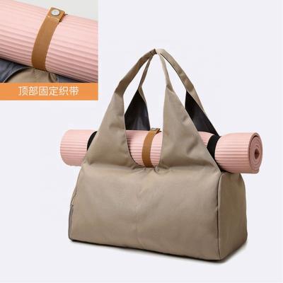 China Waterproof Factory Customize Shoe Divider Women Yoga Fitness Bag Travel Tote Bag Carry Yoga Mat Waterproof Sports Handbag for sale