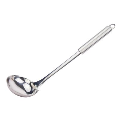 China Amazon Sustainable Hot Sale Different Size Stainless Steel Strainer Soup Spoon With Steel Handle for sale