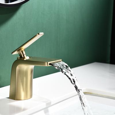 China With New Design Cheap Faucets Bathroom Sink Mixer Tap Bathroom Faucet Accessories for sale