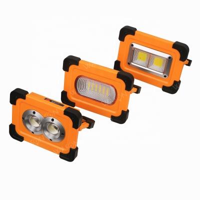 China Wason 6500K 30W ROAD USB Rechargeable Handheld Light Portable COB Outdoor COB LED Solar Flood Light with Power Bank for sale