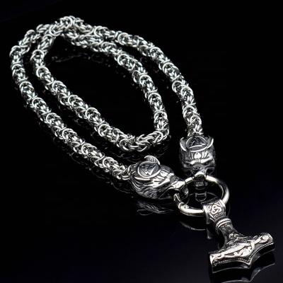 China Viking Stainless Steel Triangle Wolf Necklace Viking Necklace Thor's Hammer Handmade Twisted Chain Jewelry for sale