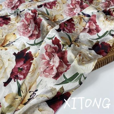 China Wrinkle Resistant 100% CHIFFON POLYESTER FABRIC JACQUARD FABRIC FLORAL PRINT DIGITAL PRINTING CHIFFON FABRICS FOR DRESS for sale