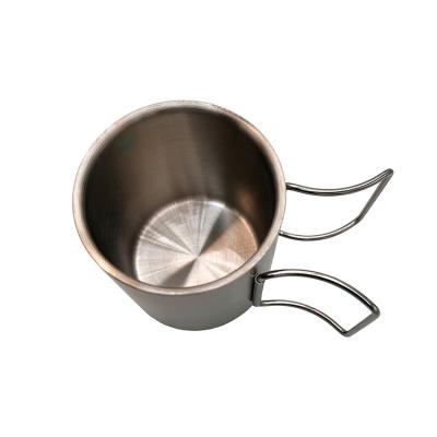 China Durable Warehouse Outdoor Water Camp Stainless Steel Coffee Cup Saving Space With Folding Handle Cup for sale