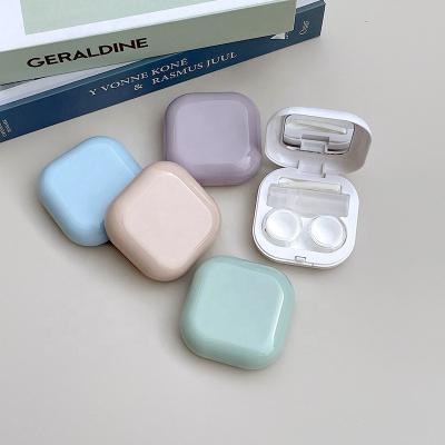 China Fashionable Plastic Contact Lenses Cases Contact Lenses Cases Storage Boxes NEW Contact Lens Case Contact Lenses Boxes Container Fashionable Plastic Smooth Surface Outer Holder for sale