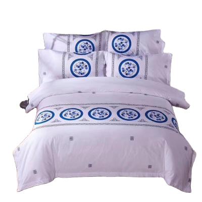 China Nondisposable Hotel Bedding Set 100% Cotton 300TC Printed Satin 2021 Style Hot King Size Hotel Printed Bedding Set for sale