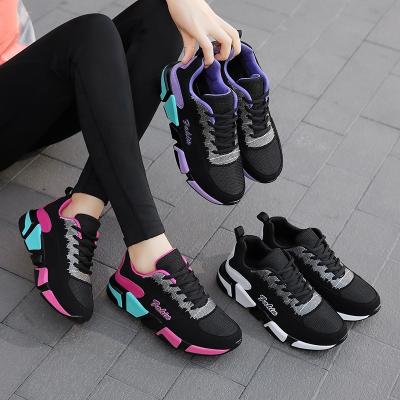 China Hot Sale Fashion Trend Women's Running Shoes Outdoor Walking Shoes Mesh Casual Sneakers Women Breathable for sale