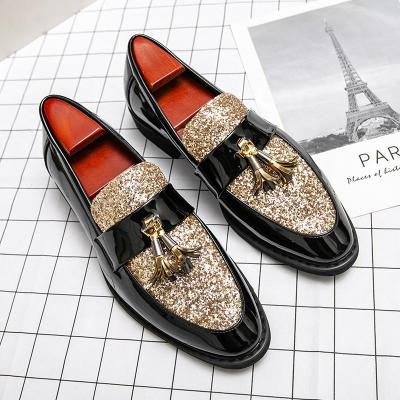 China New Fashion Fringe Mens Loafers Wedding Party Business Flat Leather Shoes Shiny Design Leather Stylish Shoes Men for sale