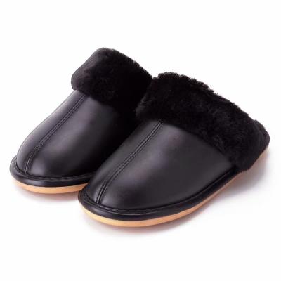 China Fashion High Quality Men's Bedroom Leather Floor Slippers Winter Indoor Home Shoes\Comfortable Adult Size\Durable for sale